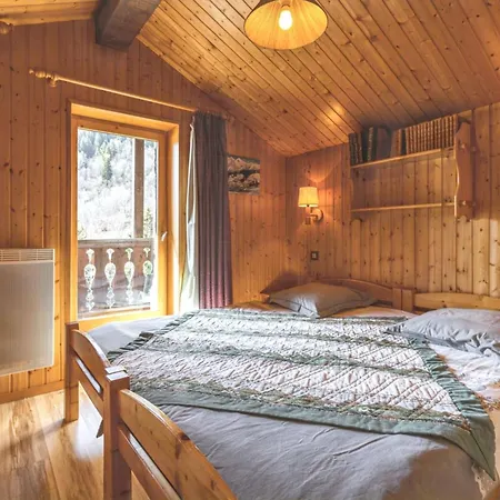 Chaleureux A Champagny-en-vanoise Avec Jacuzzi Alpstuga *