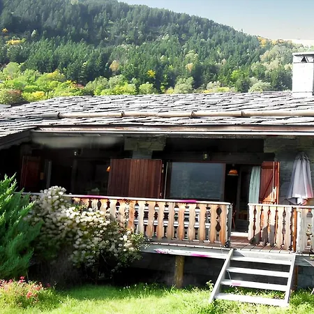 Chaleureux à Champagny-en-vanoise Avec Jacuzzi * La Plagne