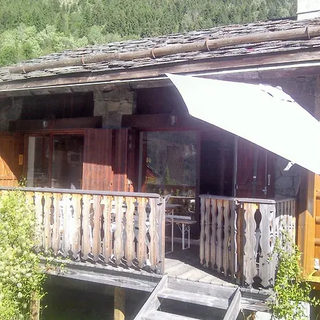 Chaleureux A Champagny-en-vanoise Avec Jacuzzi Alpstuga La Plagne